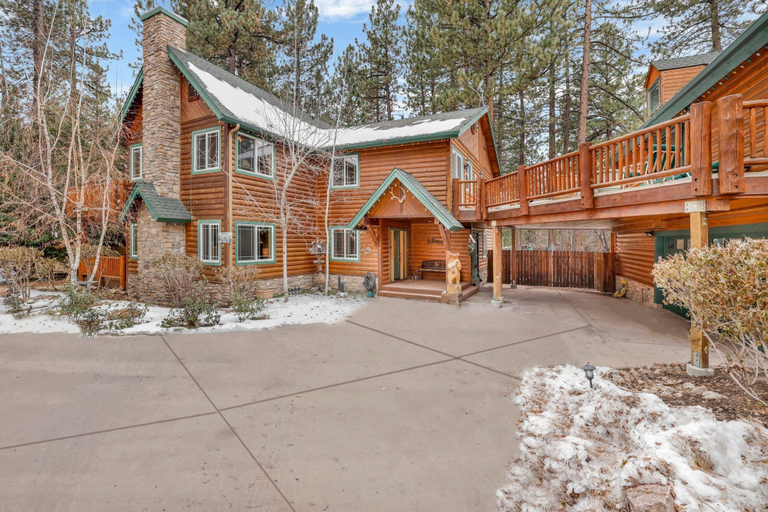 Exterior & Views 2, Flitterbick Lodge #2246, San Bernardino