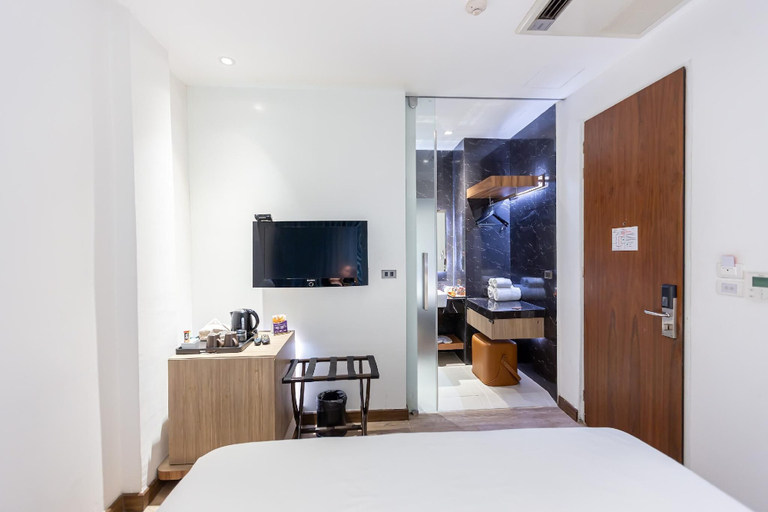 Bedroom 28