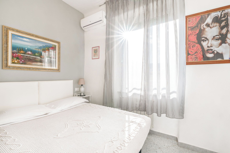 Bedroom 4, Lia Rooms 2, La Spezia