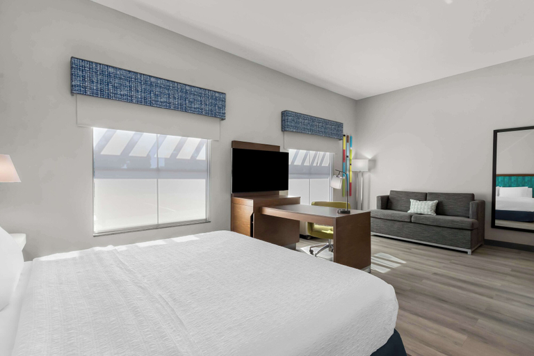 Bedroom 3, Hampton Inn & Suites Phoenix/Gilbert, Maricopa