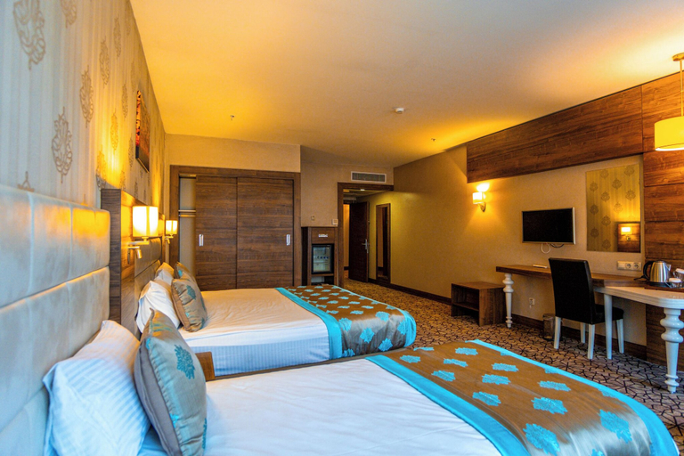 Bedroom 4, Inegol Royal Hotel, İnegöl