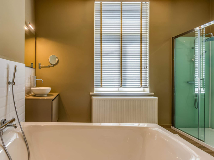 Bathroom 3, Villa in Former School, Limburg