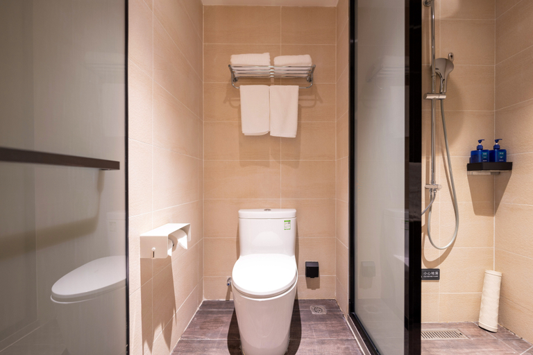 Bathroom 3, Hanting Premium Hotel Hanzhong Railway Station South Square, Hanzhong