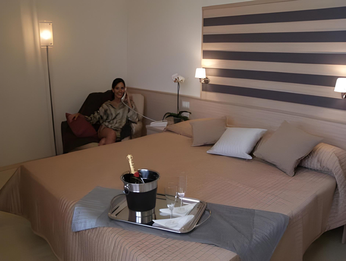 Bedroom 15