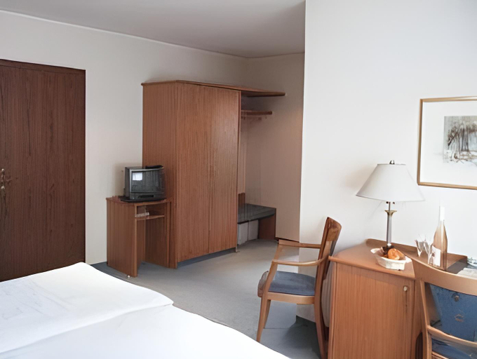 Bedroom 11