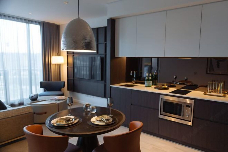 Dining Room 15
