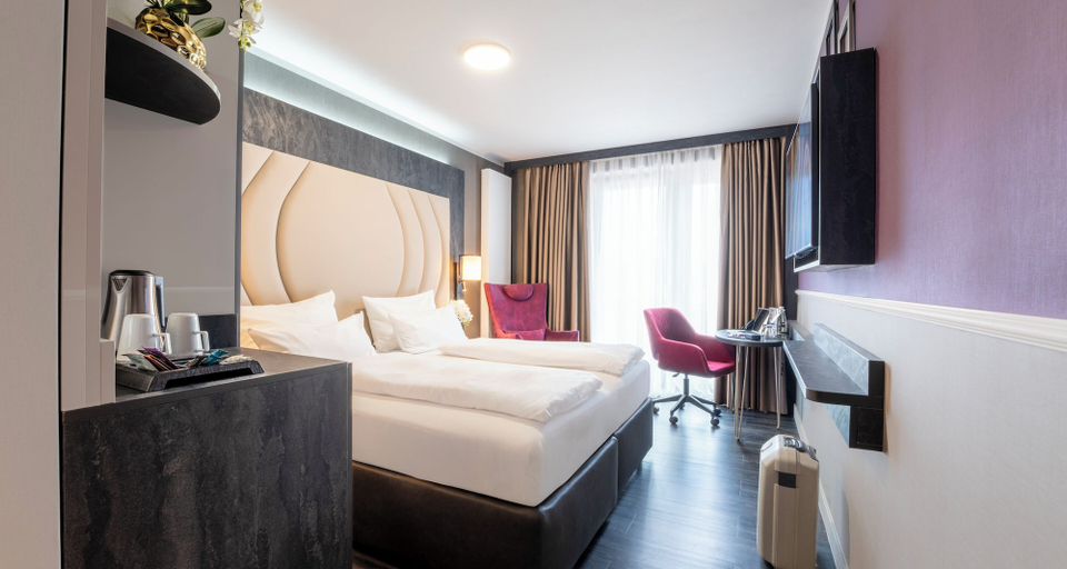 Bedroom 3, PLAZA Premium Heidelberg, Heidelberg