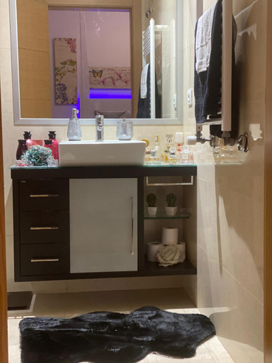 3, NuriahBoutique Sacavem, Loures