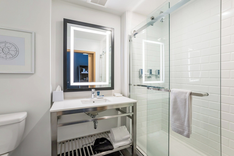 Bathroom 5, Four Points by Sheraton Elkhart, Elkhart
