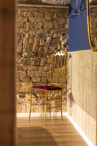Others 5, The Address Loft - Joy, Budapesti