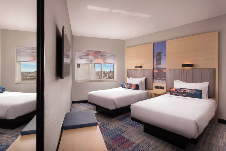 Bedroom 3, Aloft by Marriott Madrid Gran Via, Madrid