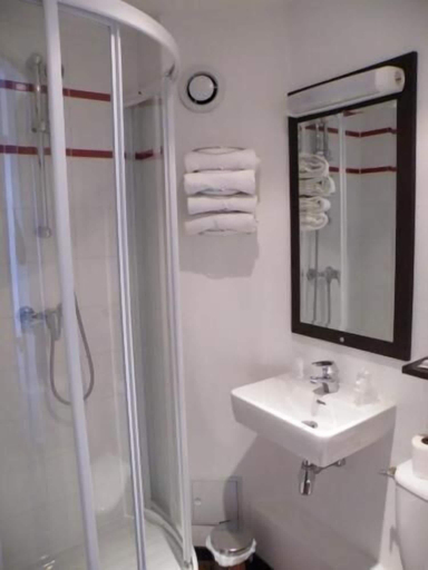 Bathroom 4, Enzo Hotels, Haut-Rhin