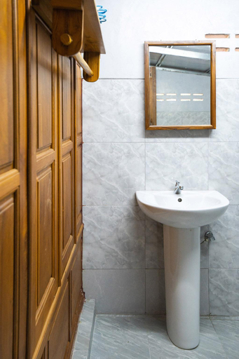 Bathroom 2