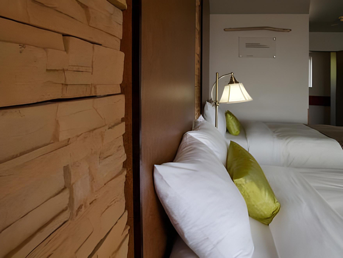 Bedroom 6