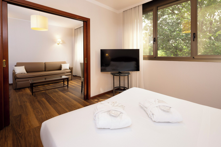 Bedroom 29