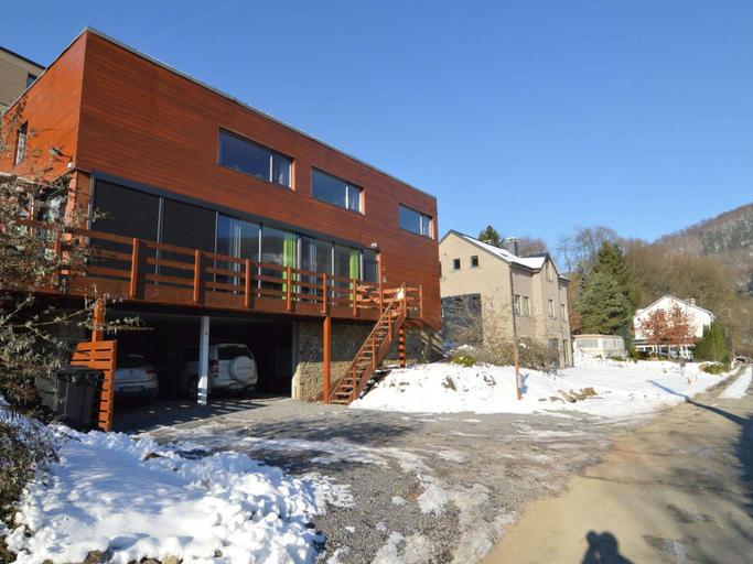 Exterior & Views, Lovely Modern Cottage With Sauna, Bubble Baths and Even a Beach on the River, Liège