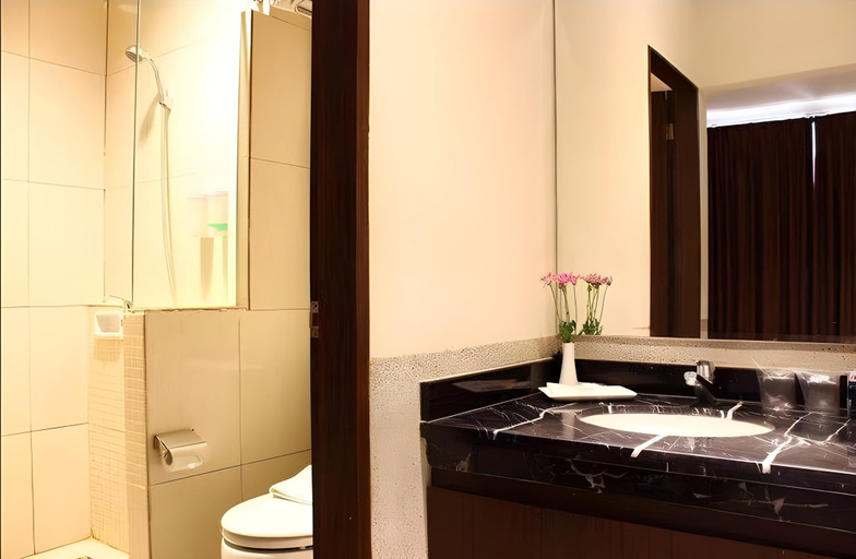 Bathroom 4