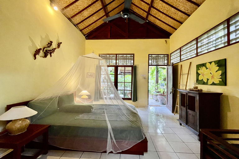 Bedroom 4, Raja's Bungalows, Lombok