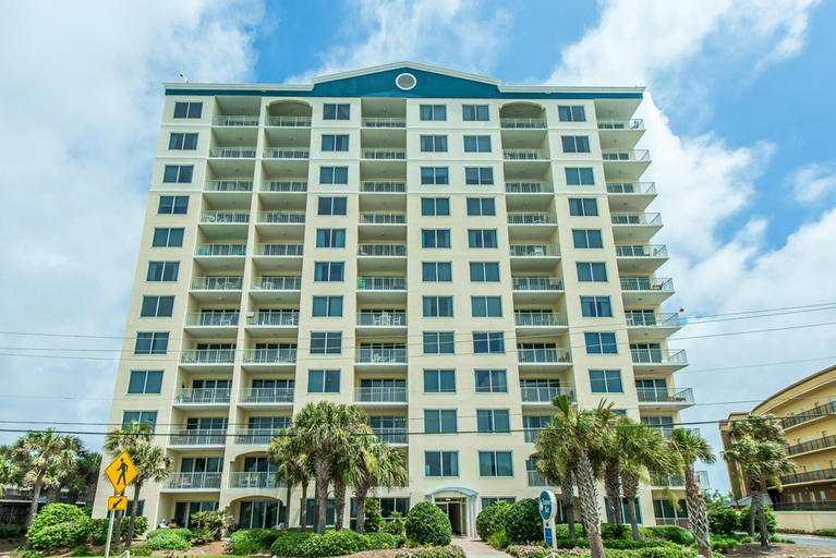 Exterior & Views 2, Leeward Key 904, Walton