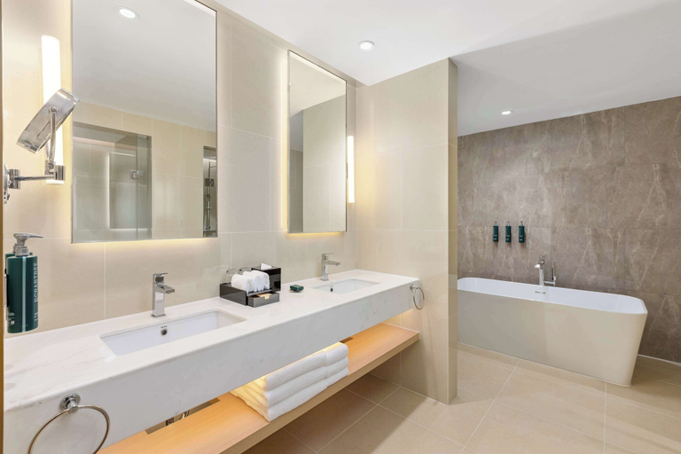 Bathroom 5, DoubleTree by Hilton Vientiane, Vientiane