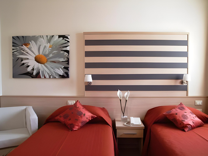 Bedroom 14