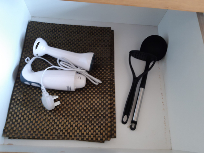 Bathroom amenities, Accra Cozy Retreat With 2 Bedrooms, Tema