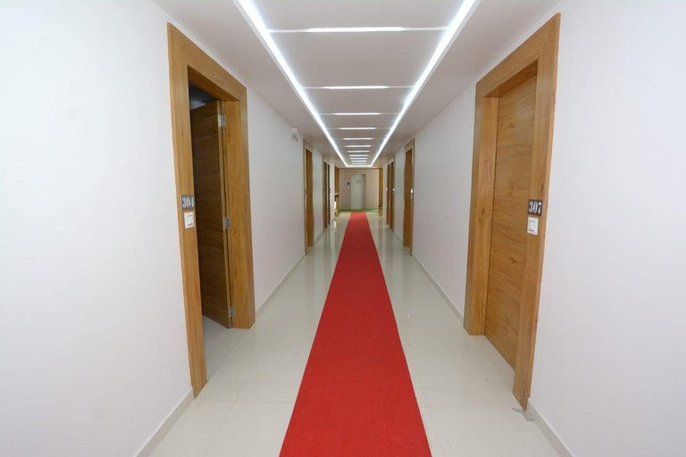 Public Area 2, Hotel Green Leaf, Anand