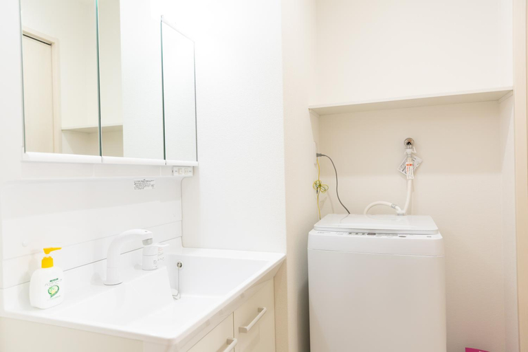 Bathroom 3, 天下茶屋駅 花園町駅 3分 なんば10分Tengacyaya Ra Hotel, Osaka