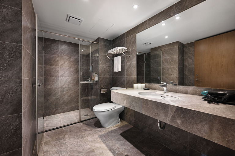 Bathroom 4, CT Green Bay Hot-Spring Hotel, New Taipei City