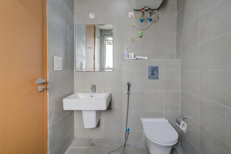 Bathroom 4, The Lodgers Studio Apartment Infront of Artemis Hospital Gurugram, Gurgaon