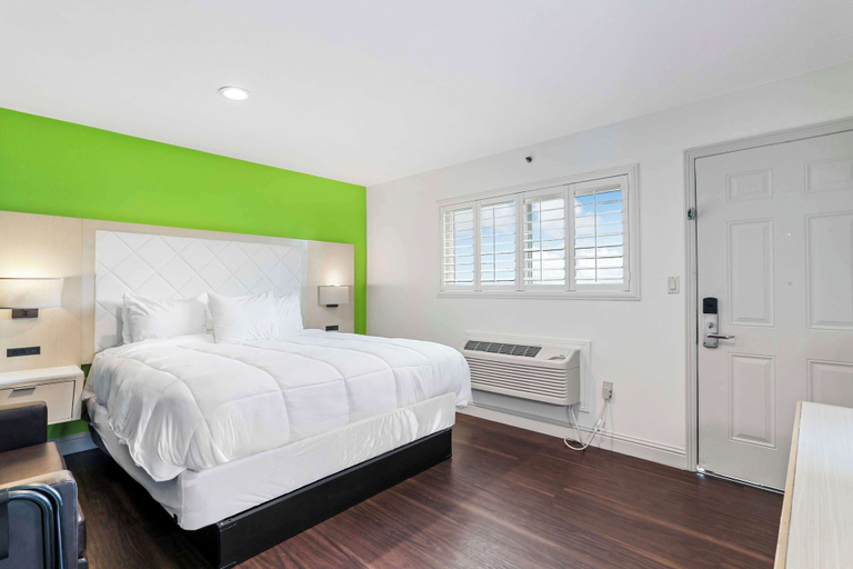 Bedroom 16