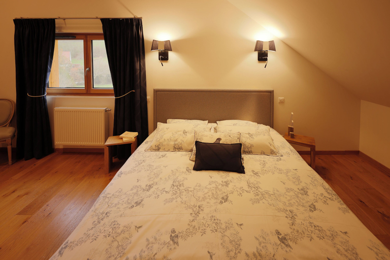 Bedroom 5, Maison d'hôtes & Spa La Scierie, Jura