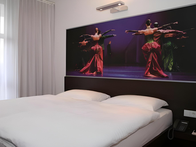 Bedroom 10