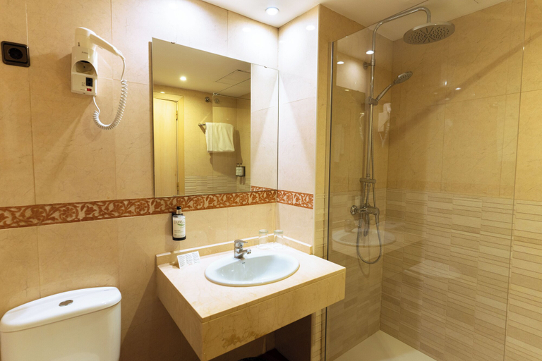 Bathroom 5, Sunotel Aston, Barcelona