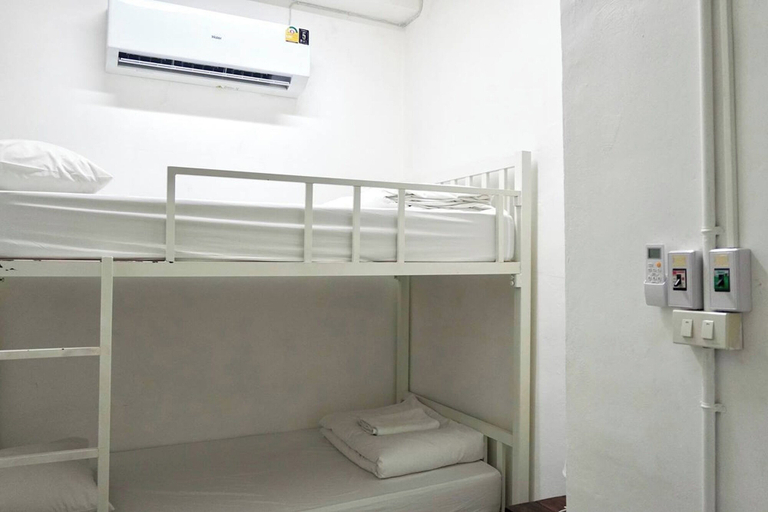 Bedroom 10