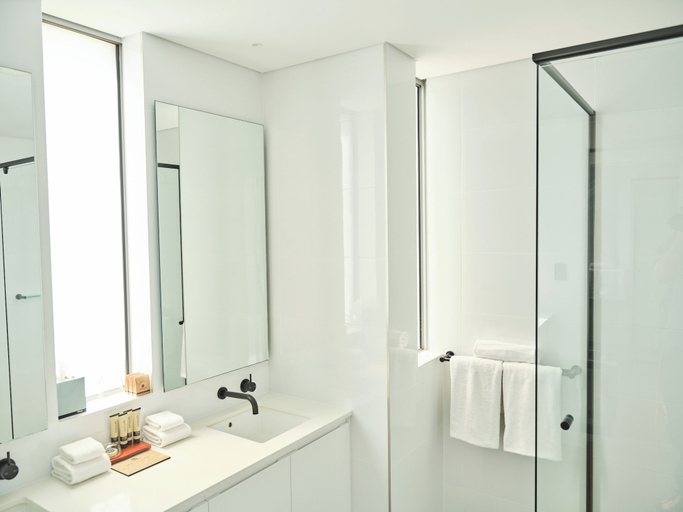 Bathroom 30