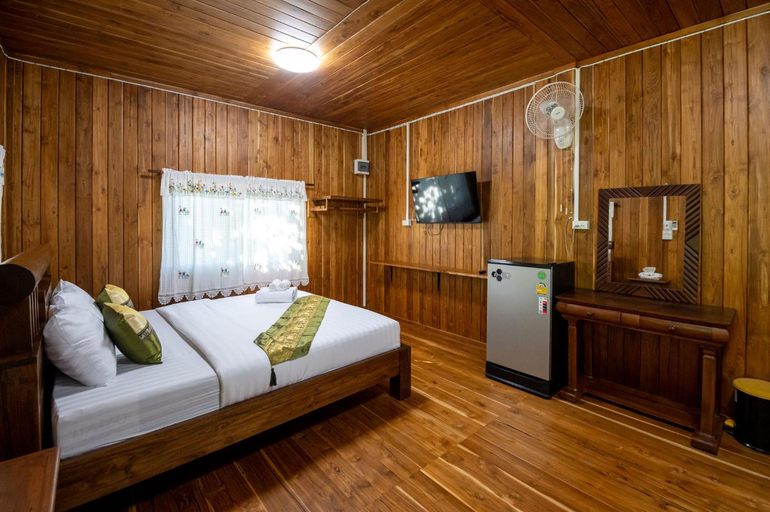 Bedroom 8