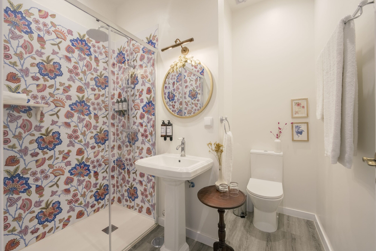 Bathroom 5, Casinha das Flores, Lisbon