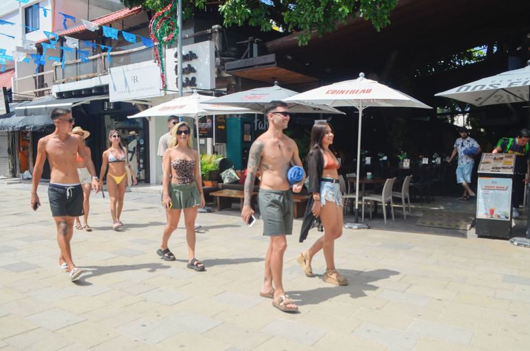 Exterior & Views 2, Siesta Fiesta Hotel – 5th Avenue, Cozumel