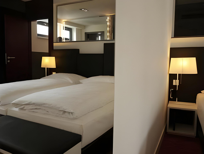 Bedroom 15