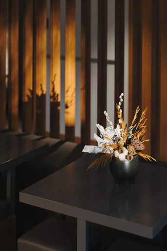 Others 5, Timbre Boavista, Porto