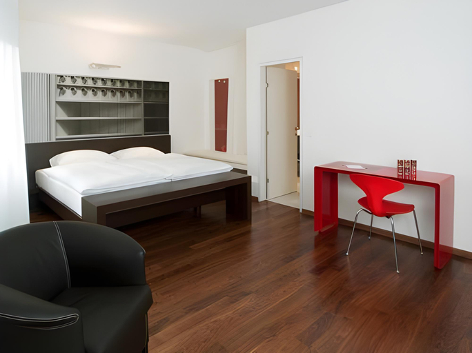Bedroom 6