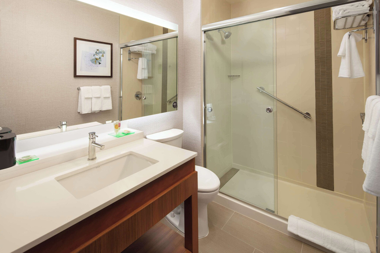 Bathroom 4, Hyatt Place Oklahoma City / Bricktown, Oklahoma