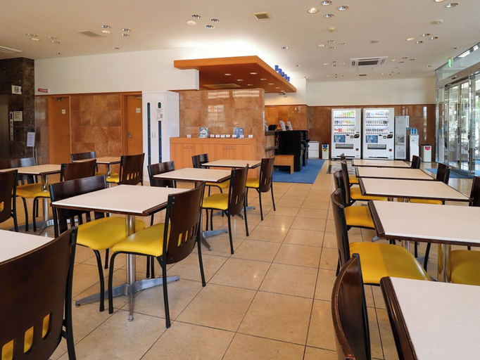 Food & Drinks 4, Toyoko Inn Hanshin Amagasaki Ekimae, Amagasaki