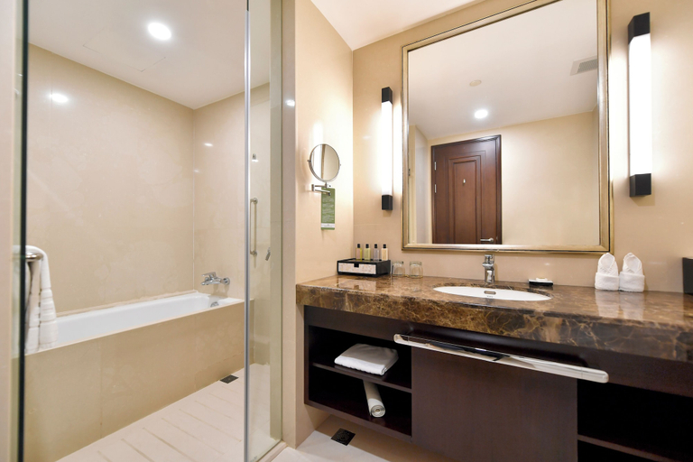 Bathroom 4, Evergreen Laurel Hotel Shanghai, Shanghai