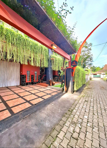 Exterior & Views 2, Villa Jogja Tropical, Sleman