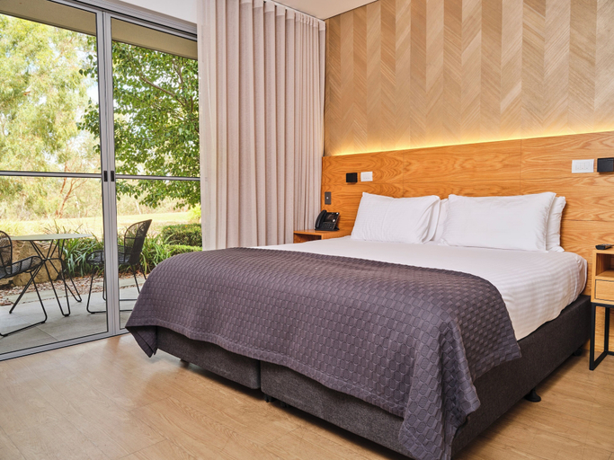 Bedroom 25