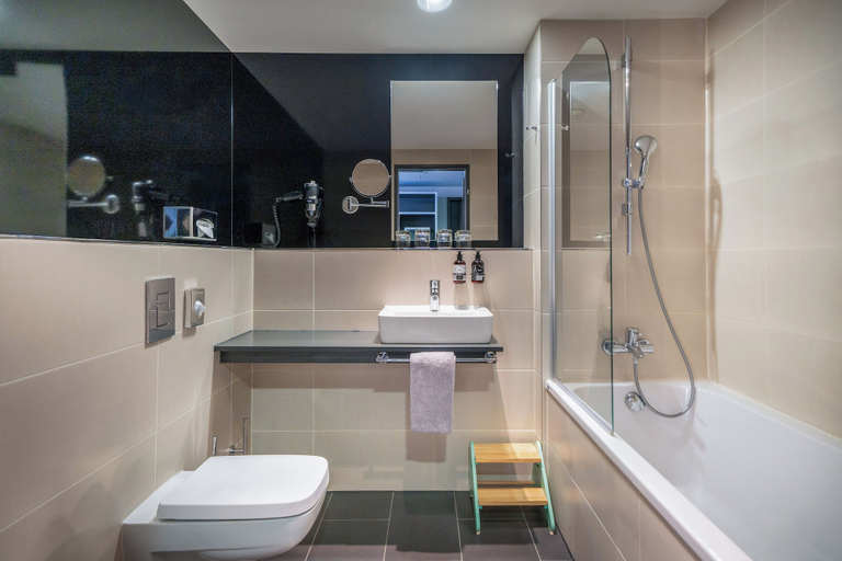 Bathroom 4, INNSiDE by Meliá Berlin Mitte, Berlin