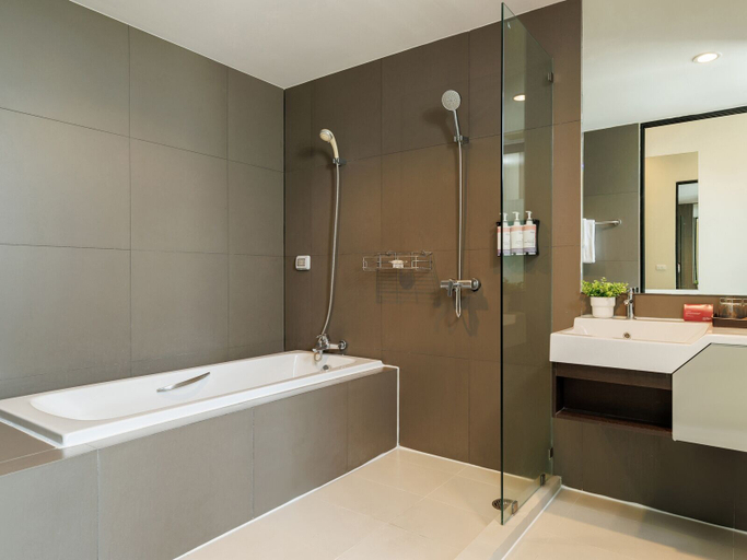 Bathroom 5