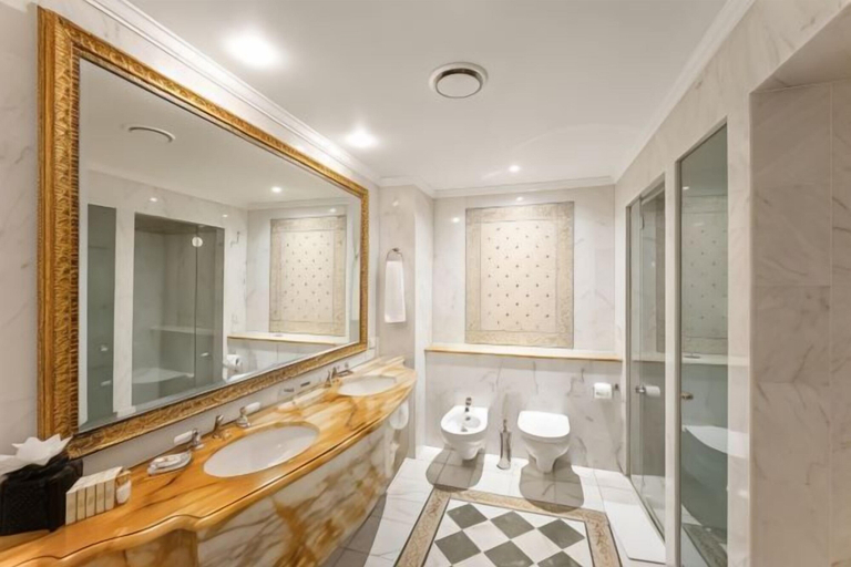 Bathroom 7